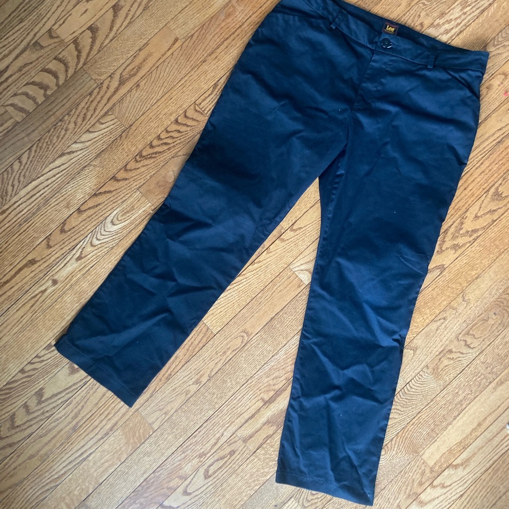 Levi's women's black chinos
